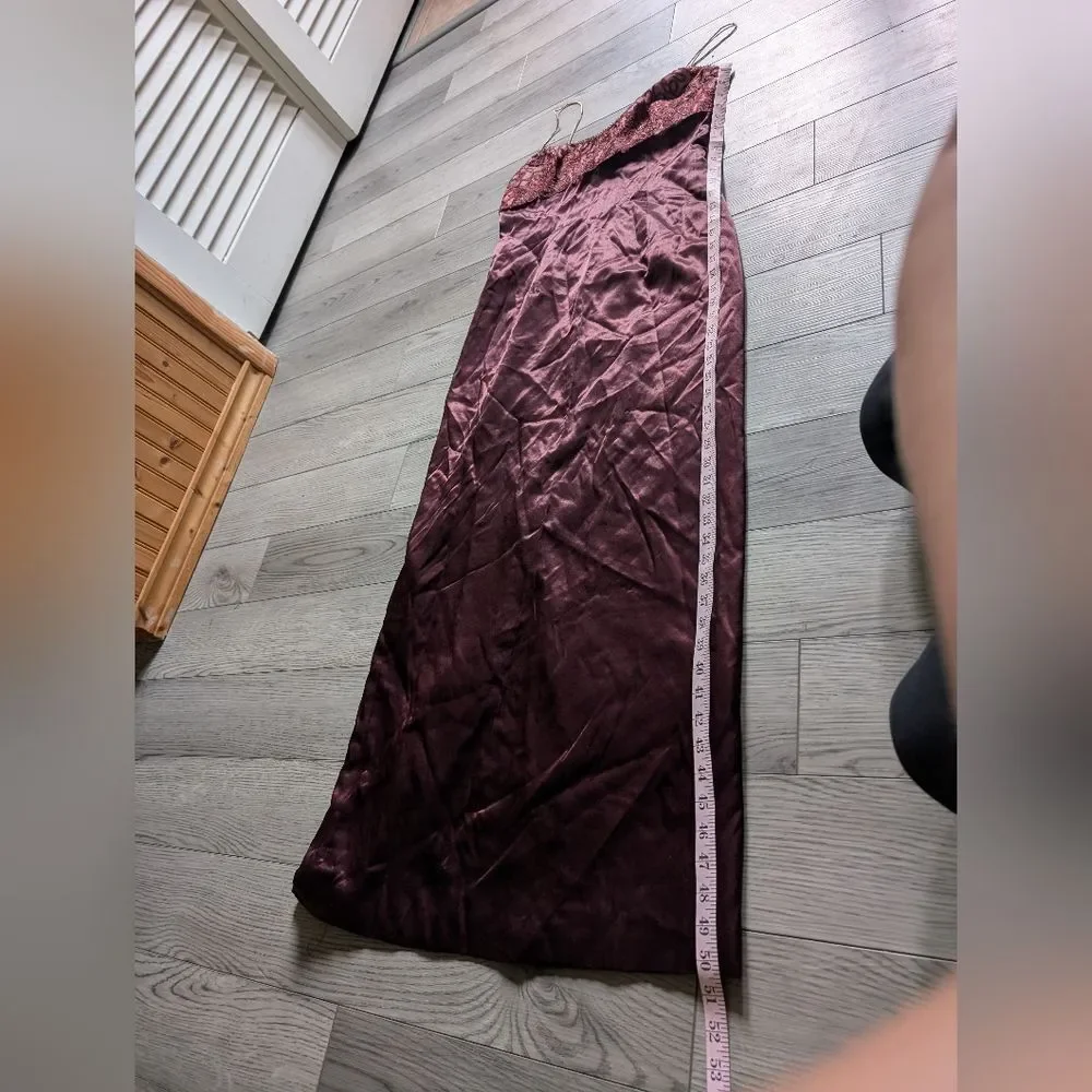 Vintage Laundry By Shelli Segal 1995 Embroidered‎ Leaf Formal Burgundy Dress 10